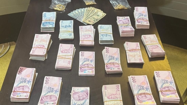 Mardin'de kuyumculara sahte altın sattıkları iddiasıyla 2 şüpheli yakalandı