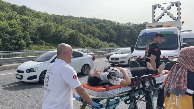 Kuzey Marmara Otoyolu'nda zincirleme kaza: 1'i ağır 5 yaralı