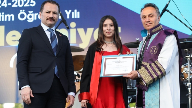 Tokat Gaziosmanpaşa Üniversitesinde 6 bin öğrenci için mezuniyet töreni düzenlendi