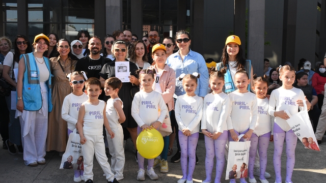 LÖSEV'in "İyilik Tırı" Samsun'a geldi