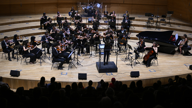Ankara Üniversitesi Tıp Fakültesi Oda Orkestrası CSO Ada Ankara'da konser verdi