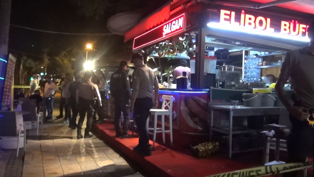 Emekli polis memuru, eski eşini tabancayla öldürüp, kendini de vurdu