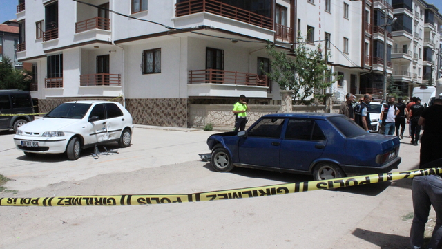 Trafik kazası sonrası silahlı ve sopalı kavga: 7 yaralı