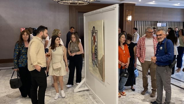 Mersin'de düzenlenen resim yarışmasında ödüller sahiplerini buldu