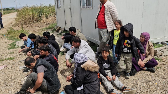 Yunanistan, 18 kaçak göçmeni Meriç Nehri üzerinden Türkiye'ye gönderdi