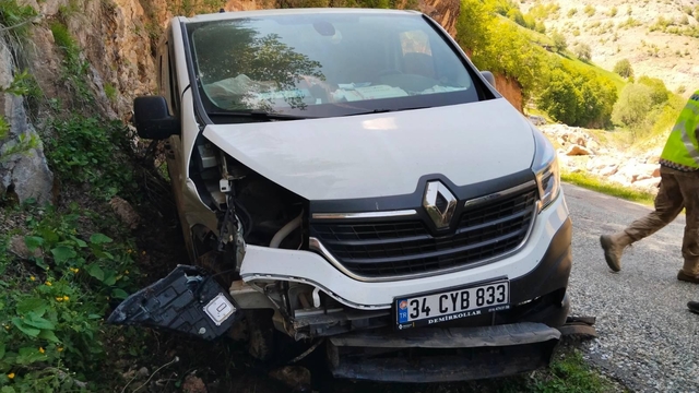 Gümüşhane'de trafik kazasında 1 kişi yaralandı