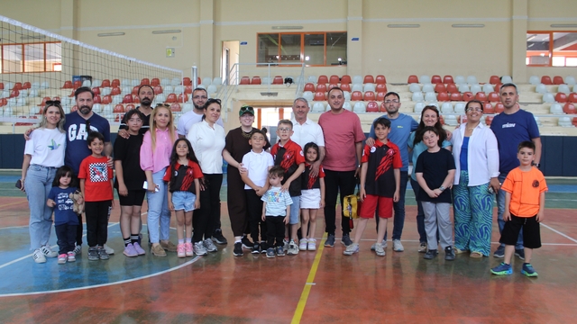 Yunak'ta ulusal satranç turnuvası yapıldı