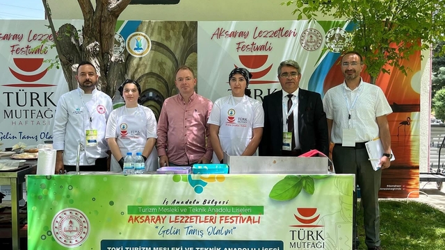 Kırşehirli öğrenciler yemek festivalinde birinci oldu