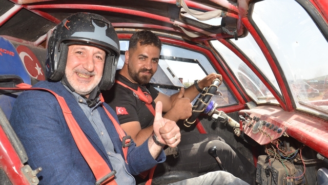 Off-road tutkunları Elbistan'da deprem şehitleri için yarıştı