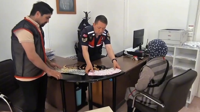 Tekirdağ'da kendisini jandarma olarak tanıtıp dolandırıcılık yapan şüpheli tutuklandı