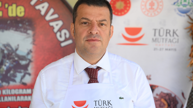 Edirne'de "Türk Mutfağı Haftası"nda coğrafi işaretli tava ciğer ikram edildi