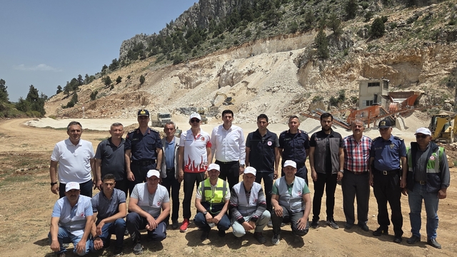 Karaman Valisi Çiçekli, Ermenek ilçesini ziyaret etti