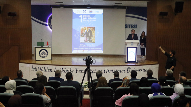 ÇAKÜ'de 1. Çankırı Evde Sağlık ve Sosyal Hizmet Sempozyumu düzenlendi
