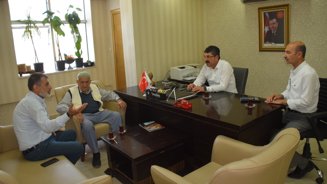 AK Parti Batman Milletvekili Nasıroğlu, vatandaşların taleplerini dinledi