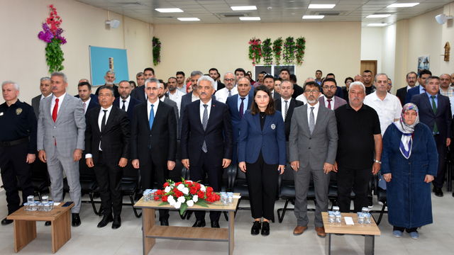 Milli Eğitim Bakan Yardımcısı Yılmaz, Kırıkkale'de İngilizce ve Türk Kültürü Programı'na katıldı