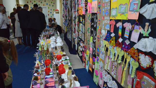 Şabanözü'de anaokulu öğrencilerinin hazırladığı sergi açıldı