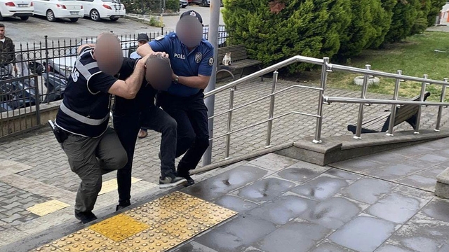 Zonguldak'ta araçlardan hırsızlık yapan şüpheli tutuklandı