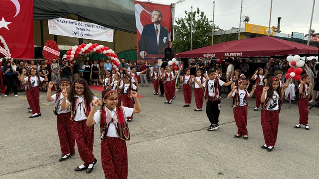 Gazipaşa'da Halk Eğitim Merkezi yıl sonu sergisi açıldı