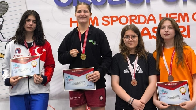 Cizreli sporcular Türkiye Şampiyonası'ndan madalyalarla döndü