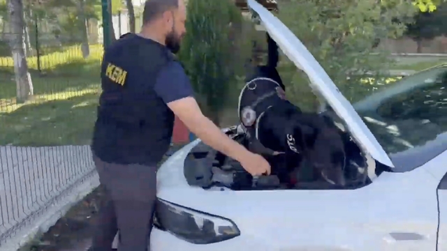 Kırklareli'nde uyuşturucu operasyonunda gözaltına alınan 2 şüpheliden 1'i tutuklandı