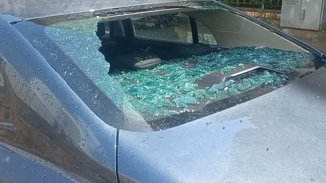 Tokat'ta dolu yağışı; bazı araçlar hasar gördü