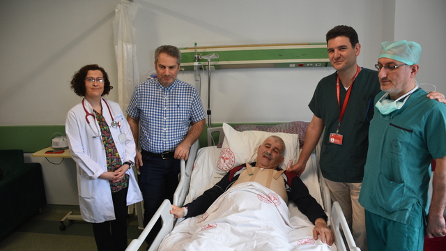 Samsun'da çift taraflı şah damarı tıkanıklığı olan hastaya açık kalp ameliyatı yapıldı