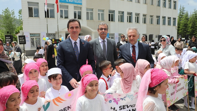 Bitlis'te 4-6 yaş grubu Kur'an kursu öğrencileri için yılsonu etkinliği yapıldı