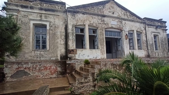 Datça'da tarihi ilkokul binası yeniden eğitime kazandırılıyor