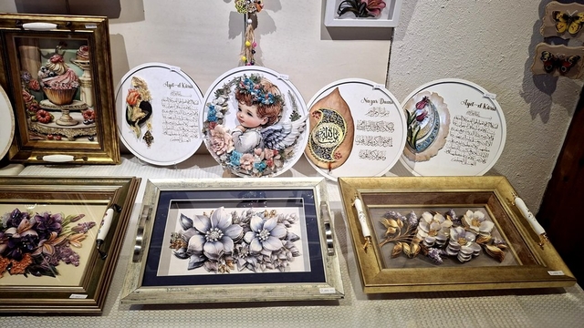 Gelibolu Halk Eğitim Merkezi kursiyerlerinin "El Emeği Göz Nuru Sergileri"nin açılışı yapıldı