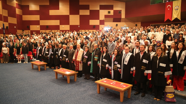 Trakya Üniversitesi Arda Meslek Yüksekokulu'nda mezuniyet töreni düzenlendi
