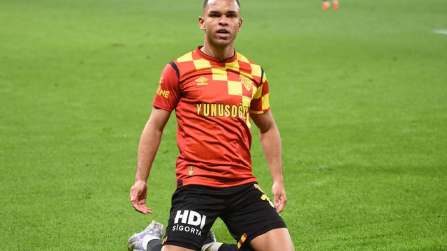 Göztepe'de Juan 1 sezon daha takımda