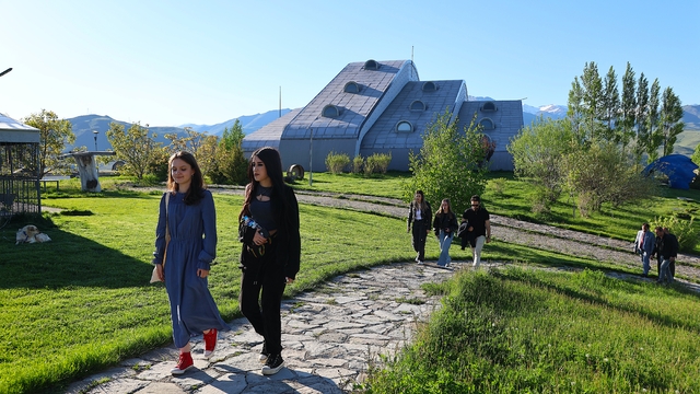 Tepedeki müze "Baksı" bu sezon 80 bin ziyaretçiye kapılarını açmaya hazırlanıyor