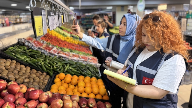 Antalya'da Kurban Bayramı öncesi "etiket ve haksız fiyat artışı" denetimi yapıldı