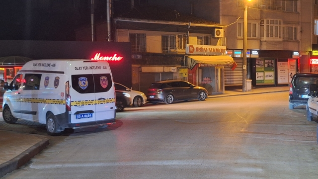 Samsun'da çıkan bıçaklı kavgada 3 kişi yaralandı, 2 kişi gözaltına alındı