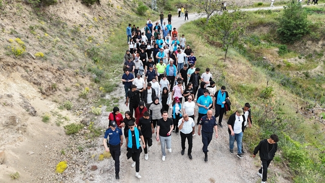 Oğuzlar'da doğa yürüyüşü ve sağlıklı yaşam etkinlikleri yapıldı