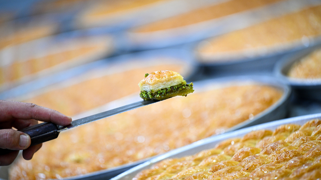 Gaziantepli baklavacılarda bayram telaşı başladı