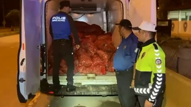 Kaçak midye taşıyan 2 kişiye toplam 88 bin lira ceza