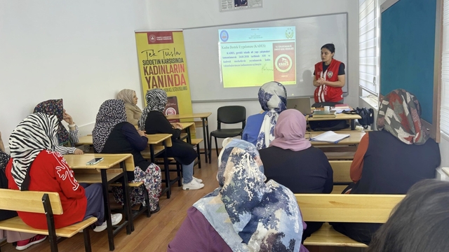 Niğde'de kadınlara KADES anlatıldı