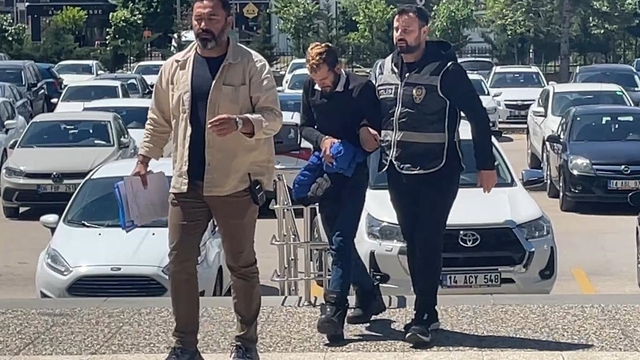 Bolu'da yediemin otoparkından motosiklet çalan 2 şüpheli tutuklandı