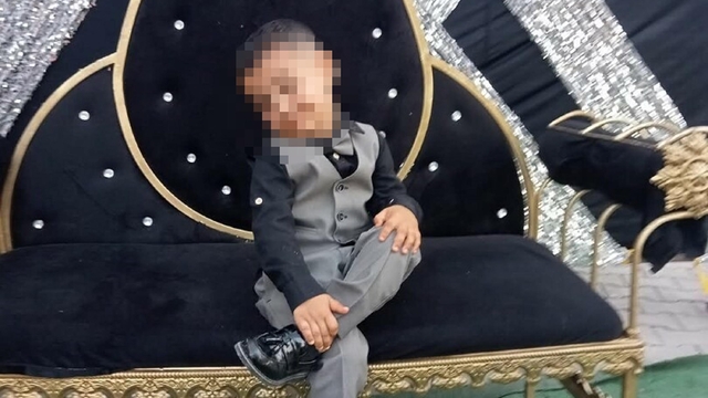 Akrabalarının nişanına giden 4 yaşındaki Enes, kamyonet kasasından düşerek öldü