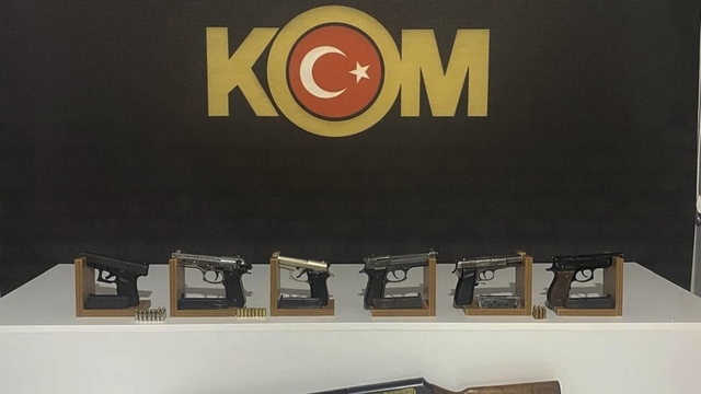 Niğde'de ruhsatsız silah operasyonunda 8 şüpheli yakalandı