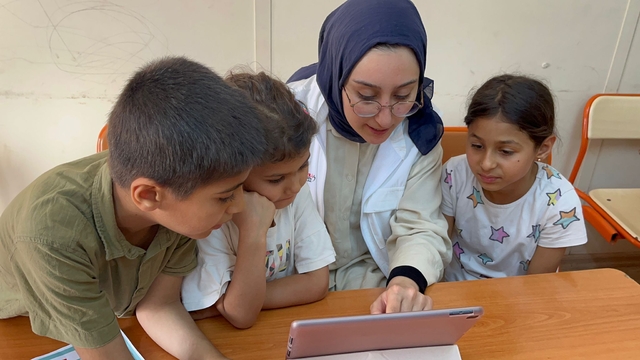 Suriyeli yetim çocuklara algoritma ve kodlama eğitimi verildi