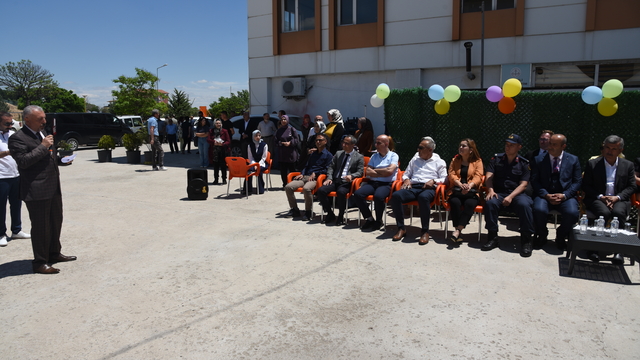 Bahşılı'da Halk Eğitimi Merkezi yıl sonu sergisi açıldı