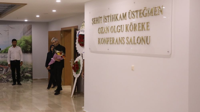 Şehit Üsteğmen Ozan Olgu Köreke'nin adı Tarsus'ta konferans salonuna verildi