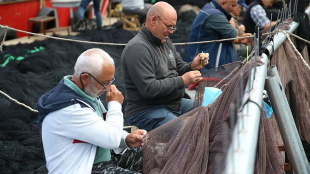 Karadenizli balıkçılar bakım mesaisine erken başladı
