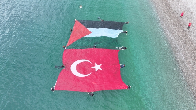 "Mavi Marmara" saldırısında hayatını kaybedenler Antalya'da anıldı