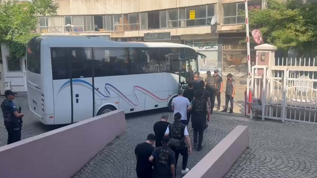 Künefe zinciri şüphelileri vergi kaçırıp, FETÖ'ye aktarıyormuş