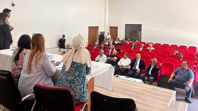 Gelibolu'da muhtarlara eğitim verildi