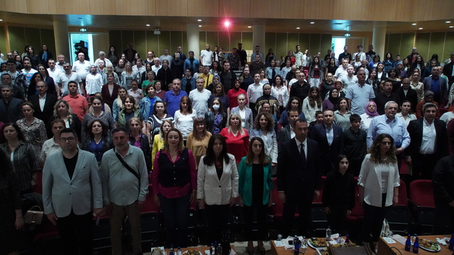 Edirne'de "Dizelerin Sesi" şiir ve müzik dinletisi gerçekleşti