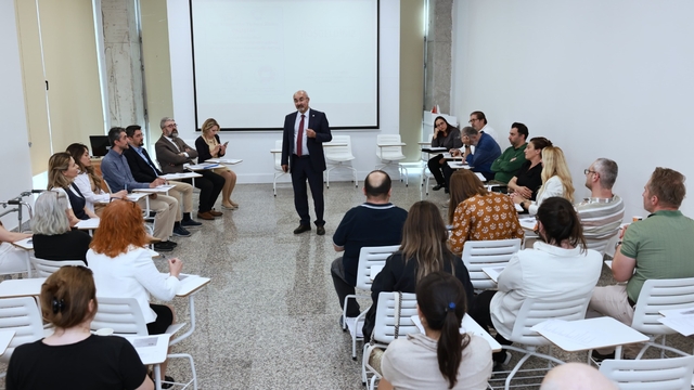 TÜ'de "Tıp Alanında Yapay Zeka Çalıştayı" düzenlendi